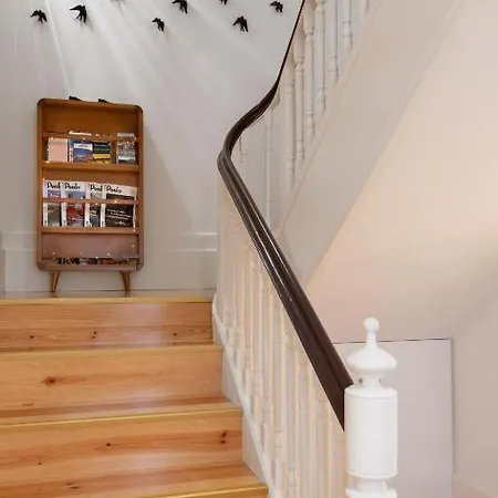 Host Wise - Lovely Shinny Flats With Balcony - Clerigos Apartment